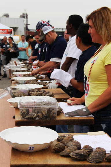 Jazzfest, Oyster Shuck Off Competition